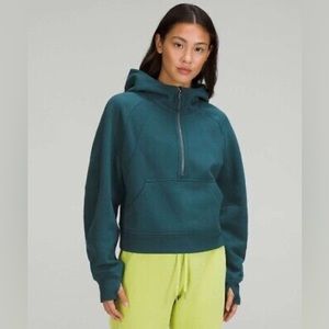XS/S Scuba Cropped Oversize Half Zip in colour Green Jasper